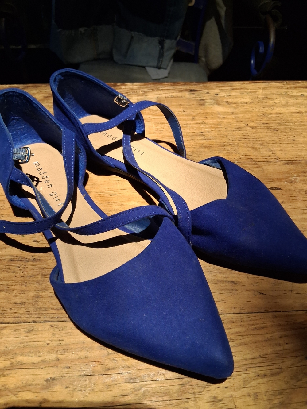 Madden Girl Blue Pointed-Toe Ankle-Strap Flats Size 8